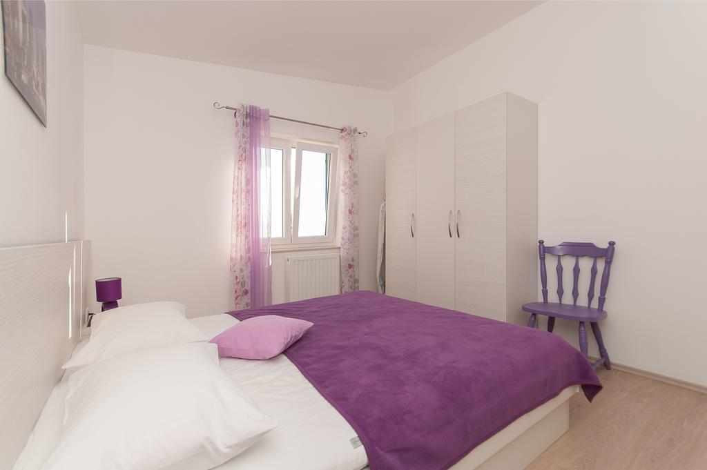 Apartment Lelas 오미스 외부 사진
