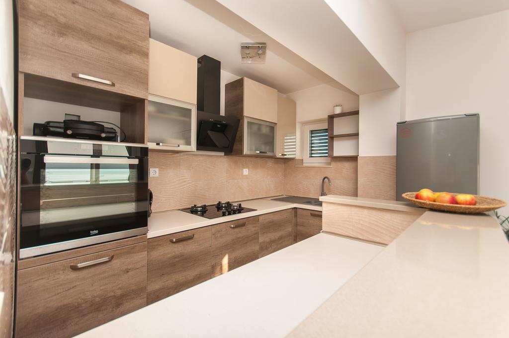 Apartment Lelas 오미스 외부 사진